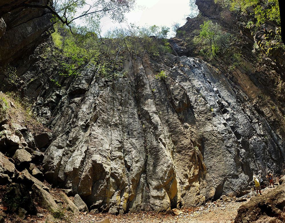 Huilotan escalada en roca cerca a guadalajara 